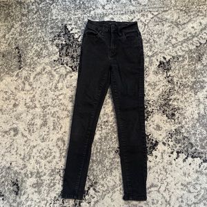 Kendall + Kylie 0/24 black jeans